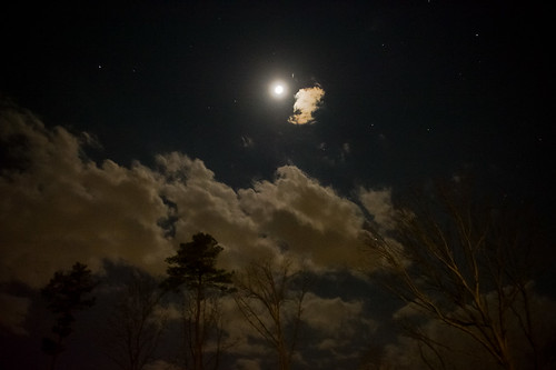 moon night geotagged nikon raw nef northcarolina highiso cs5 iso16000 d3s nikkor2470f28 nikongp1