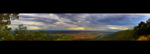trees panorama storm colour 20d rain clouds sunrise canon river gum eos view pano australia bluemountains nsw edwin eos20d penrith penrithlakes gumtrees emmerick edwinemmerick