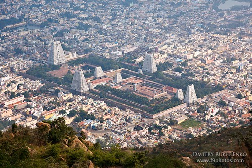 india temple towers aerialview hindu tamilnadu tiruvannamalai gopura arunachaleswar gopuras