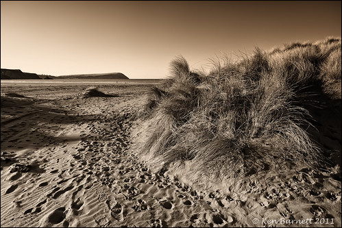 sea beach water canon sand dunes newport 30d kdb newportsands dinashd monochromegroupf64