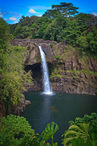 vacation volcano hawaii waterfall nationalpark