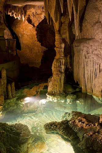 water pool cave wish caverns luray cannon20d