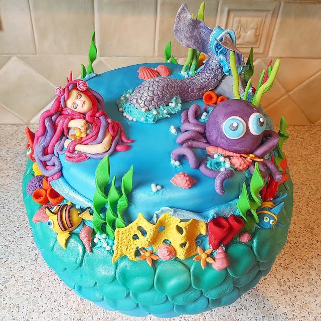 Cake by Rebecca Neill