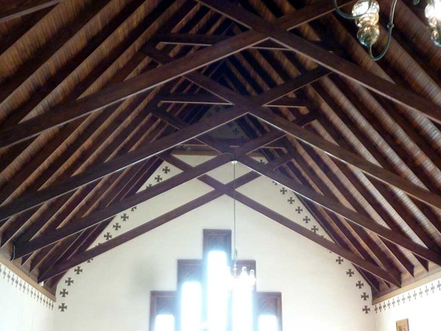 P1110029-2011-05-20-Christ-Church-Hapeville-Georgia-1895-Interior-Ceiling-Frames