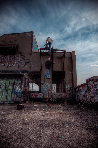 sky building abandoned graffiti detroit packardplant