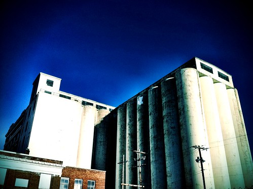 camera blue sky urban building brick mobile architecture contrast project spokane industrial factory decay halo mixing 365 flaking dilapidated iphoneography crazybeautifuldilapidated