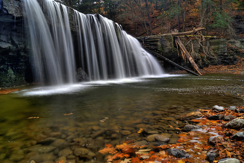 ny fall creek waterfall stream upstate glen waterfalls gorge fingerlakes cayugalake gully greatgully