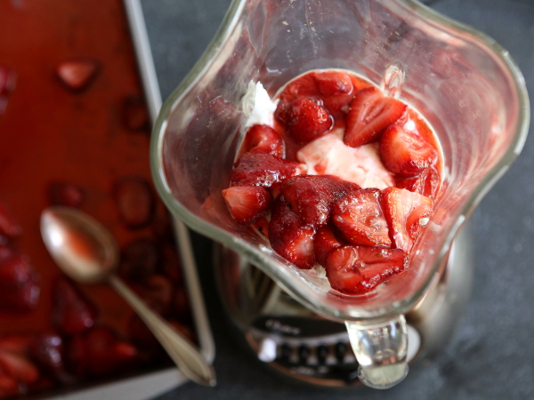 Roasted Strawberry Vanilla Bean Frozen Yogurt