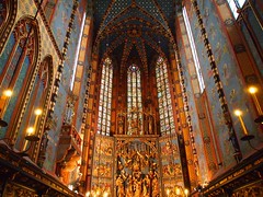 Interior of St. Mary basilica (Kraków, Poland 2014)