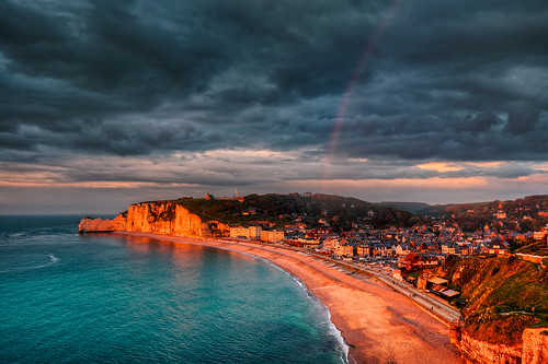 city sunset red panorama seascape france color colors rain outdoors golden landscapes town rainbow warm day cliffs hour normandy etretat riccardo mantero potd:country=it