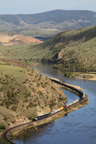 creek montana mt rail trains canyon link mile lombard sixteen mrl railroads toston emd 4403 sd70ace