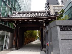 Baisoin Temple gate