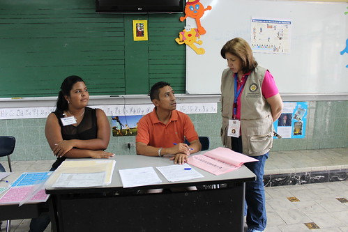 EOM of the OAS in Panama Visits Voting Centers