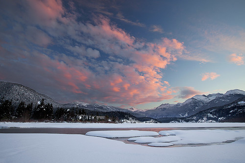 winter lake snow canada color colour colors clouds sunrise whistler colours britishcolumbia sunny greenlake whistlermountain canoneos5dmarkii