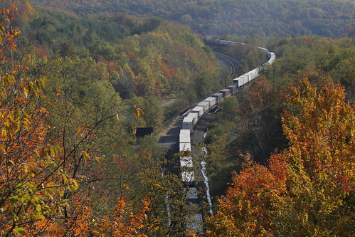 railroad mountains train fallcolor