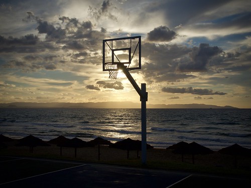 basketballcourt sunset kyllinibeach