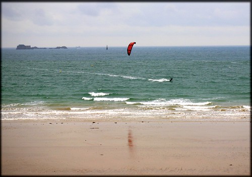 sea beach sand brittany bretagne kitesurf plage saintmalo paramé