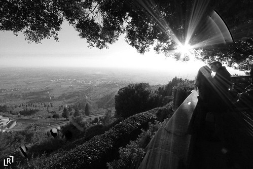 light sunset bw love landscape kiss edited romance toscana amore cortona bacio coppia toscany flickraward
