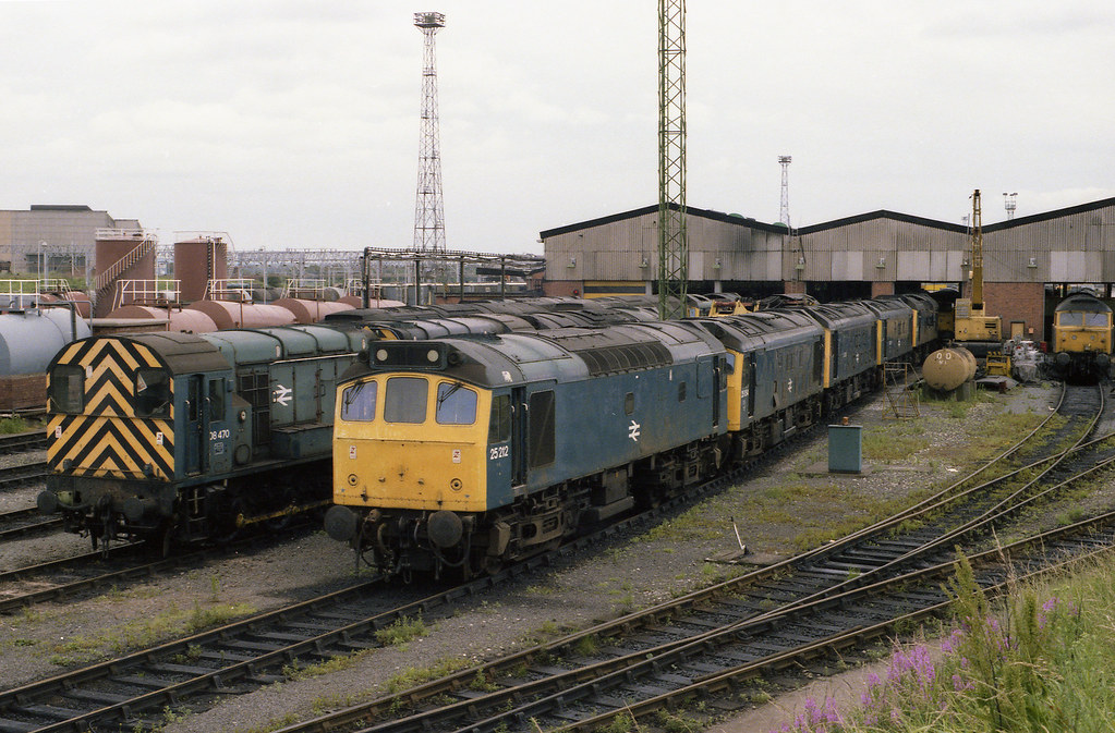 25212 & 08470 Crewe Diesel 14.7.85