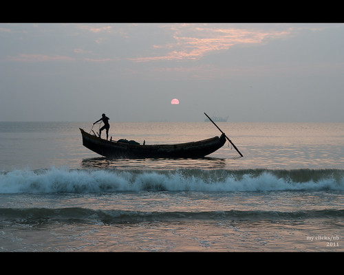 india beach sunrise fisherman andhrapradesh kakinada