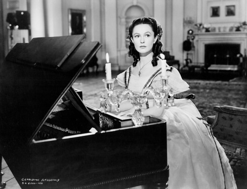 Geraldine Fitzgerald in Wuthering Heights