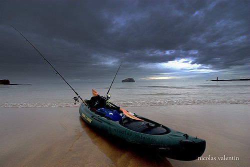 beach scotland fishing bassrock kayakfishing 2500000 caperkayak 2500000views