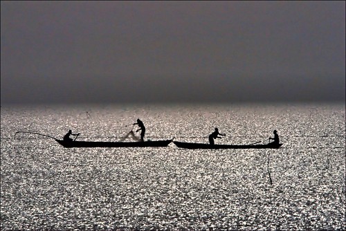 fish sahara fishing sand fishermen wind fine lagoon ghana volta harmattan keta paulinuk99999