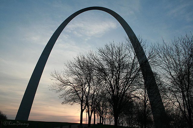 Gateway Arch in the morning