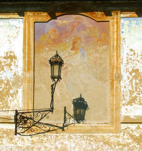 light shadow italy muro lamp wall painting italia milano ombra double lombardia fresco wallpainting luce lampada ohhh affresco doppio fiatlux dipinto cassinettadilugagnano