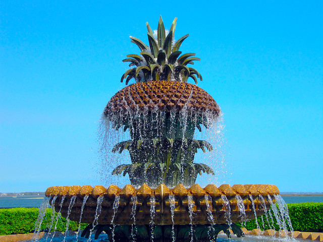 pineapple fountain, charleston SC, things to do in Charleston