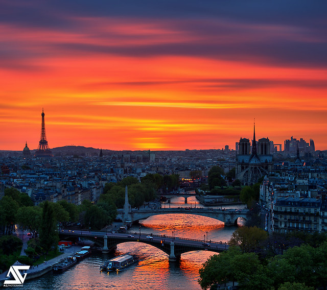 Paris @ Sunset