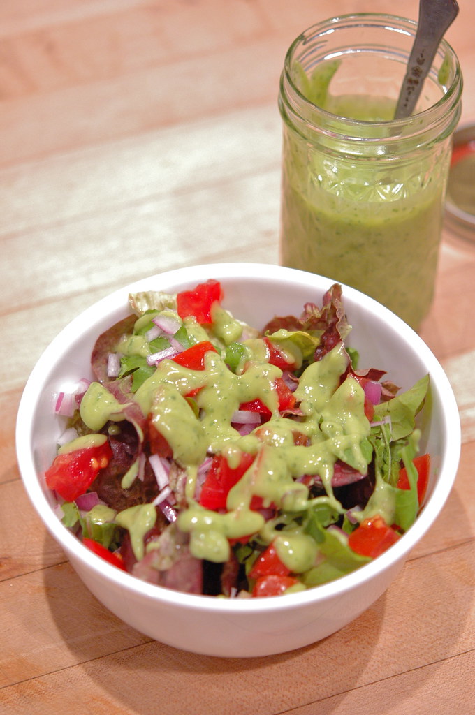 Simple Chili & Mixed Green Salad with Homemade Avocado 