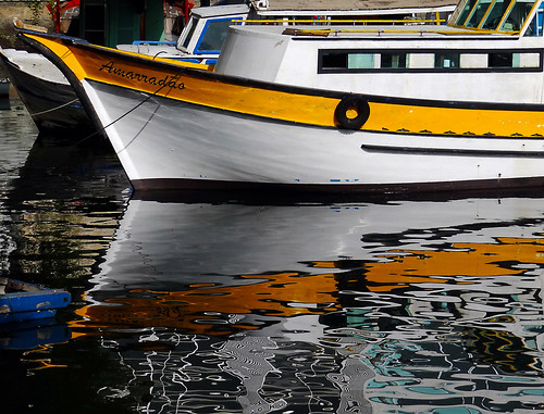 reflections boat colours