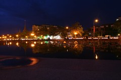 Phnom Penh's parks at night 1