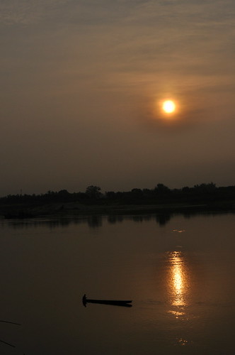 river thailand mekong isaan nongkhai ประเทศไทย เมืองไทย หนองคาย พระอาทิตย์ขึ้น ดวงอาทิตย์ขึ้น การสะท้อน