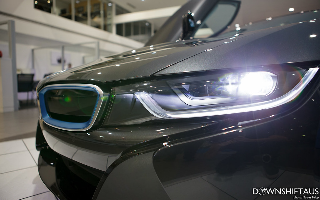 BMW i8 Preview