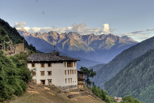 old travel sky cloud house mountain building home sunrise landscape ancient asia village buddhist traditional hill images historic tibetan yunnan tranquil hdr highdynamicrange rugged mountainlandscape snowcappedmountains meilisnowmountain yubeng meilimountain upperyubeng sacredwaterfallhike feilitemple