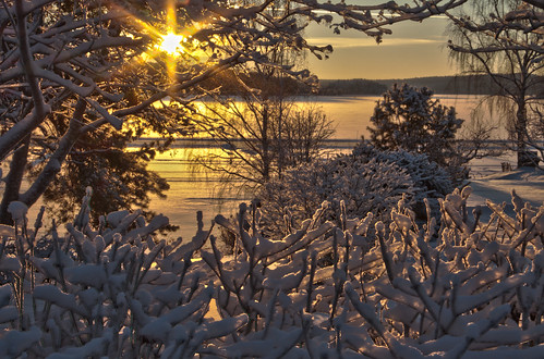 blue winter sunset sun snow cold yellow clouds canon thomas hdr falun larsson 50d thomaslarsson