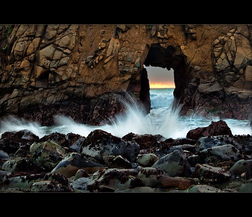 california light sunset seascape beach coast rocks arch bigsur pfeiffer pfeifferbeach