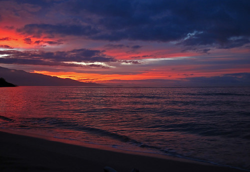 ocean morning sea sky mountain color water clouds sunrise island volcano hawaii scenic maui