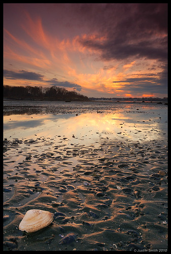 ocean sunset reflection beach sand massachusetts shell nikond50 salemwillows salemma justinsmith leefilters nikon1735mmf28 singhrayfilters steamerclam
