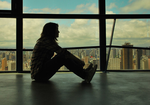 urban window girl silhouette contraluz torre view curitiba lonely mercês