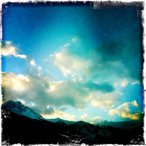 winter sunset sky cloud mountain alps oulx johnslens hipstamatic kodotxgrizzledfilm