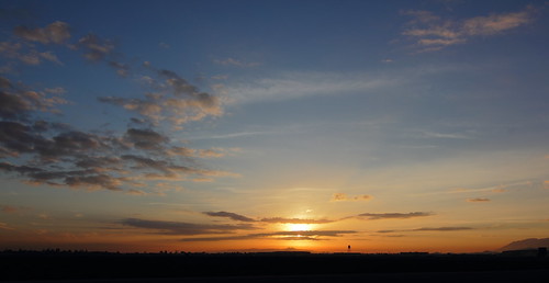 arizona sun clouds sunrise canon tokina rays goodyear 116 t2i