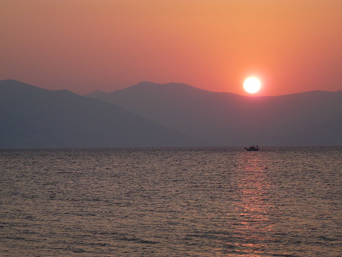 sunset boat mediterranean sailing aegean greece saronic vathi bavaria39