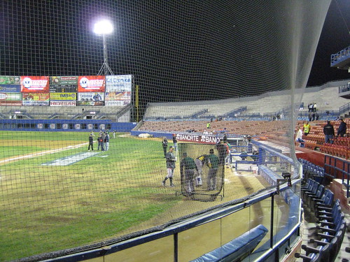 mexico baseball mx mexicali aguilas beisbol canonpowershotsd1000 121710 aguilasdemexicali estadiocasasgeo baseball10 águilasdemexicali estadiocasasgeostadium mexicaliaguilas