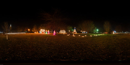 christmas panorama cold gardens night lights display 360 spherical equirectangular lacann geocity exif:iso_speed=400 geostate geocountrys exif:aperture=ƒ40