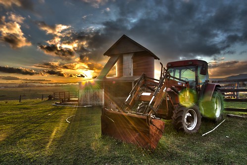 sunset sky sun tractor clouds farm australia nsw vehicle milton southcoast hdr photomatix tonemapping