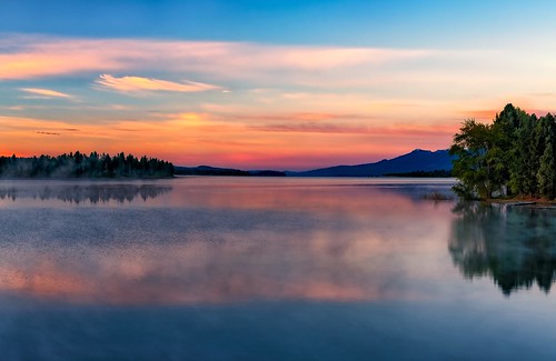 sunrise reflections dawn lakes idaho daybreak donnelly lakecascade bretkerris