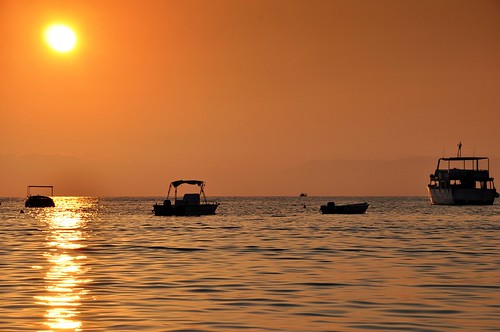 mare sannicolaarcella tramontiealbe barcheenavi